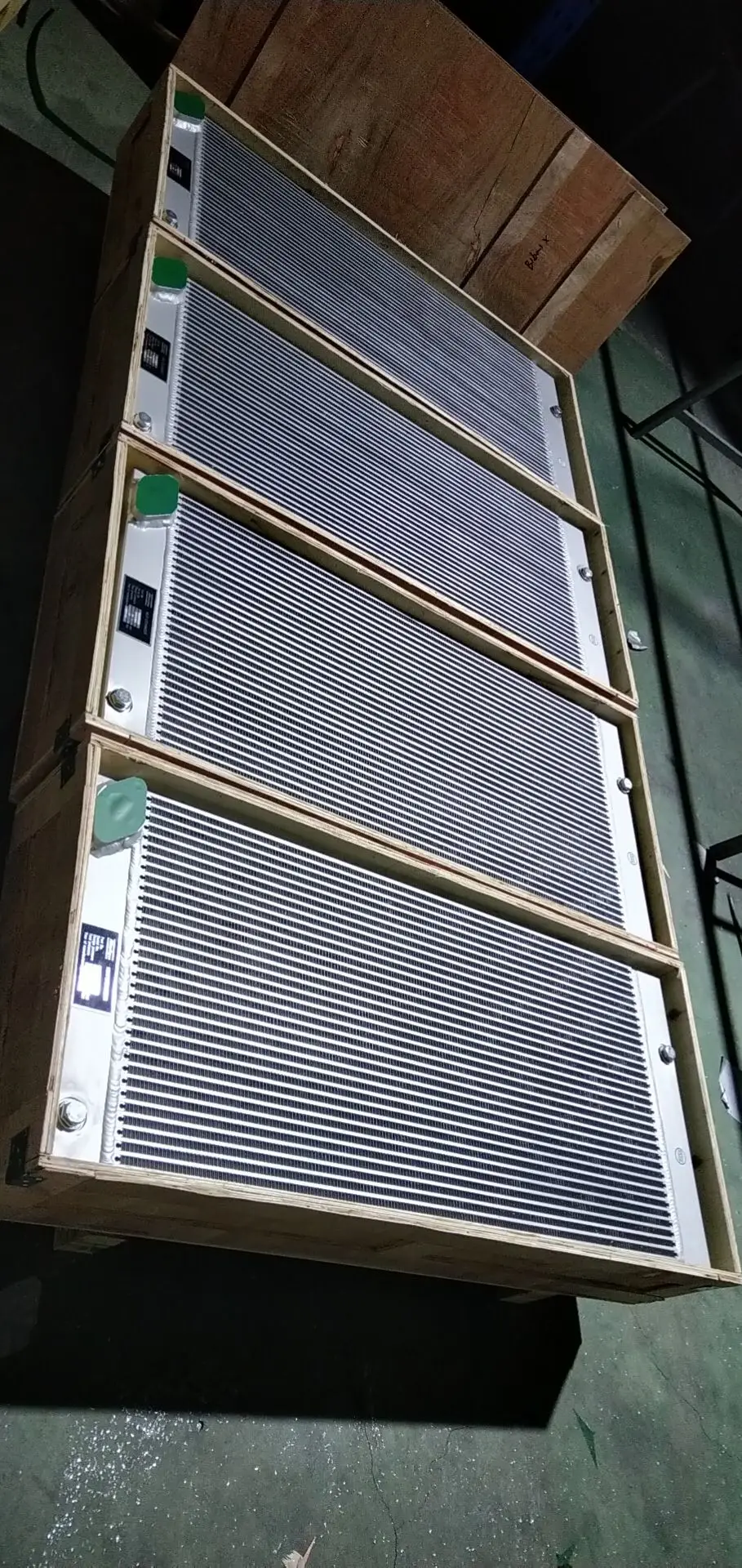 Kast воздушного компрессора номер запасной части 39778477 после того, как кулер для воды, теплообменник для ML75