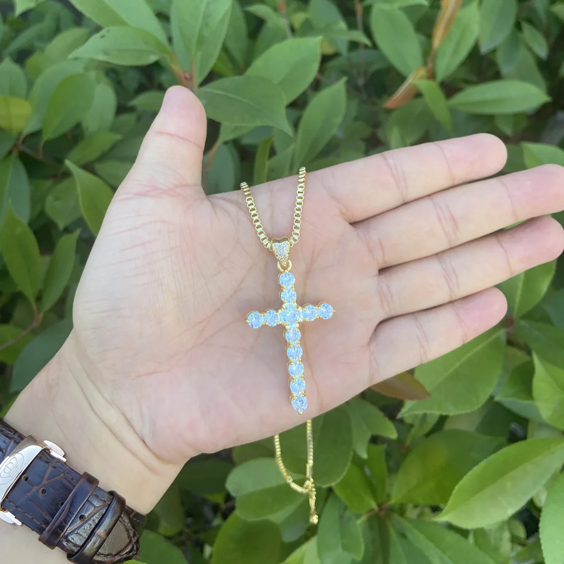 Gaby New Hip Hop Fashion Simple Cross Pendant Necklace 18k Gold Plated Stainless Steel Chain Cross Necklace for Body Jewelry
