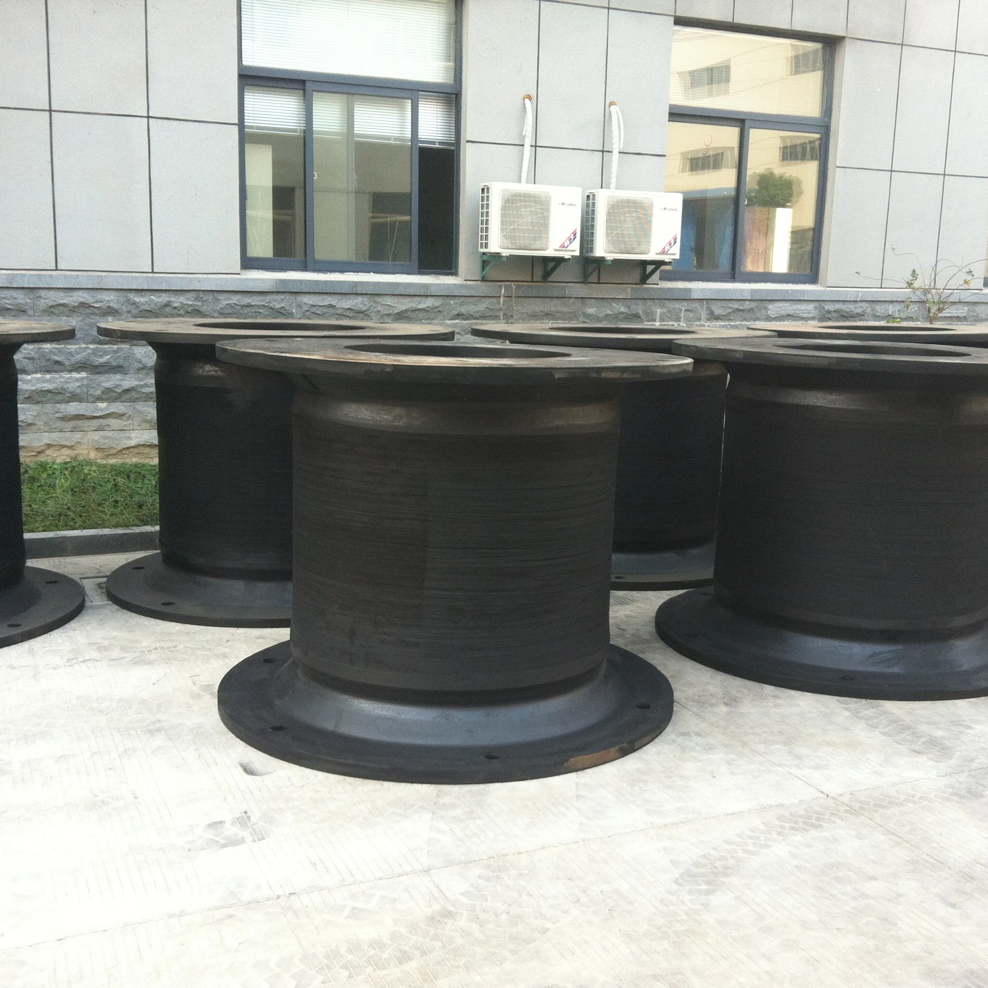 SC1450H 2300KG Rubber fender deers customized rubber fenders marine boat bridge super drum rubber fenders