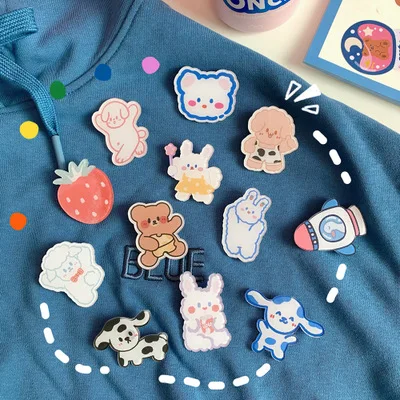 2021 ins top selling brooch wholesale custom INS Japanese creative cartoon animal acrylic brooch