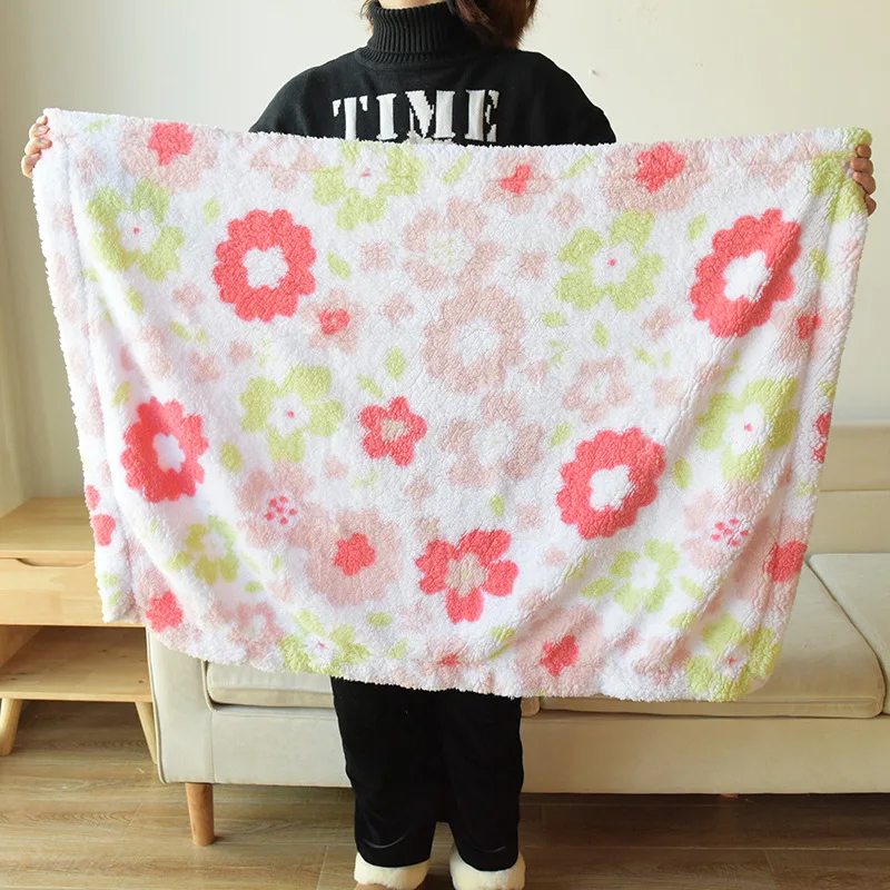 2024 new arrivals baby coral fleece throw blanket with toys for baby and kids