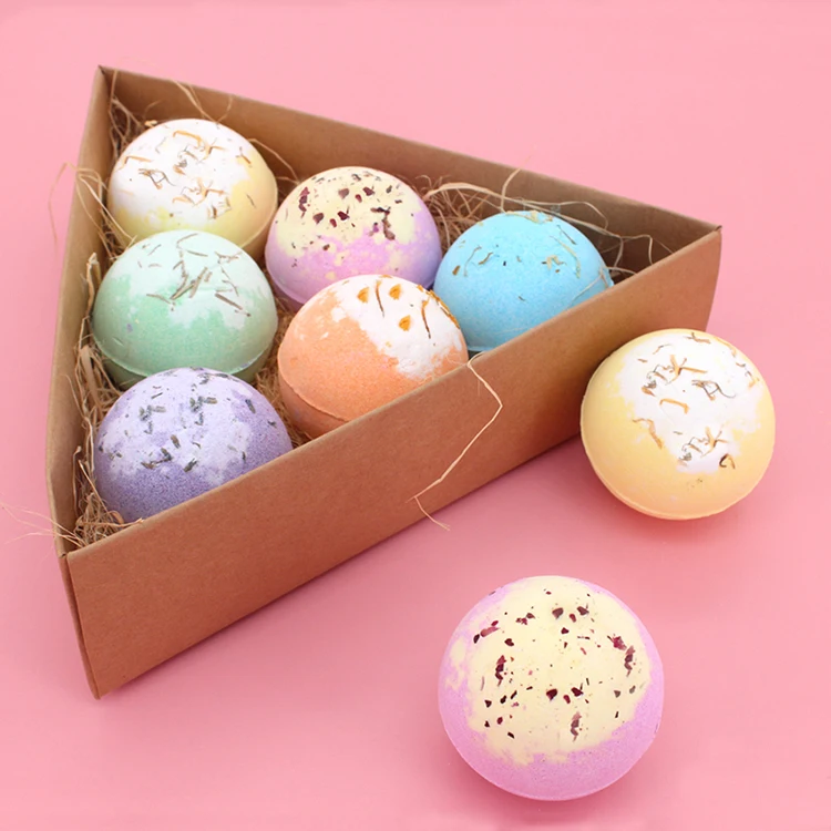 Wholesale Press rich in color Ball Bath Bomb, Bath Bombs With Ball Shape It will roll when it foams