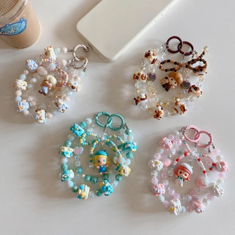 Шнур для мобильного телефона с двумя цепочками