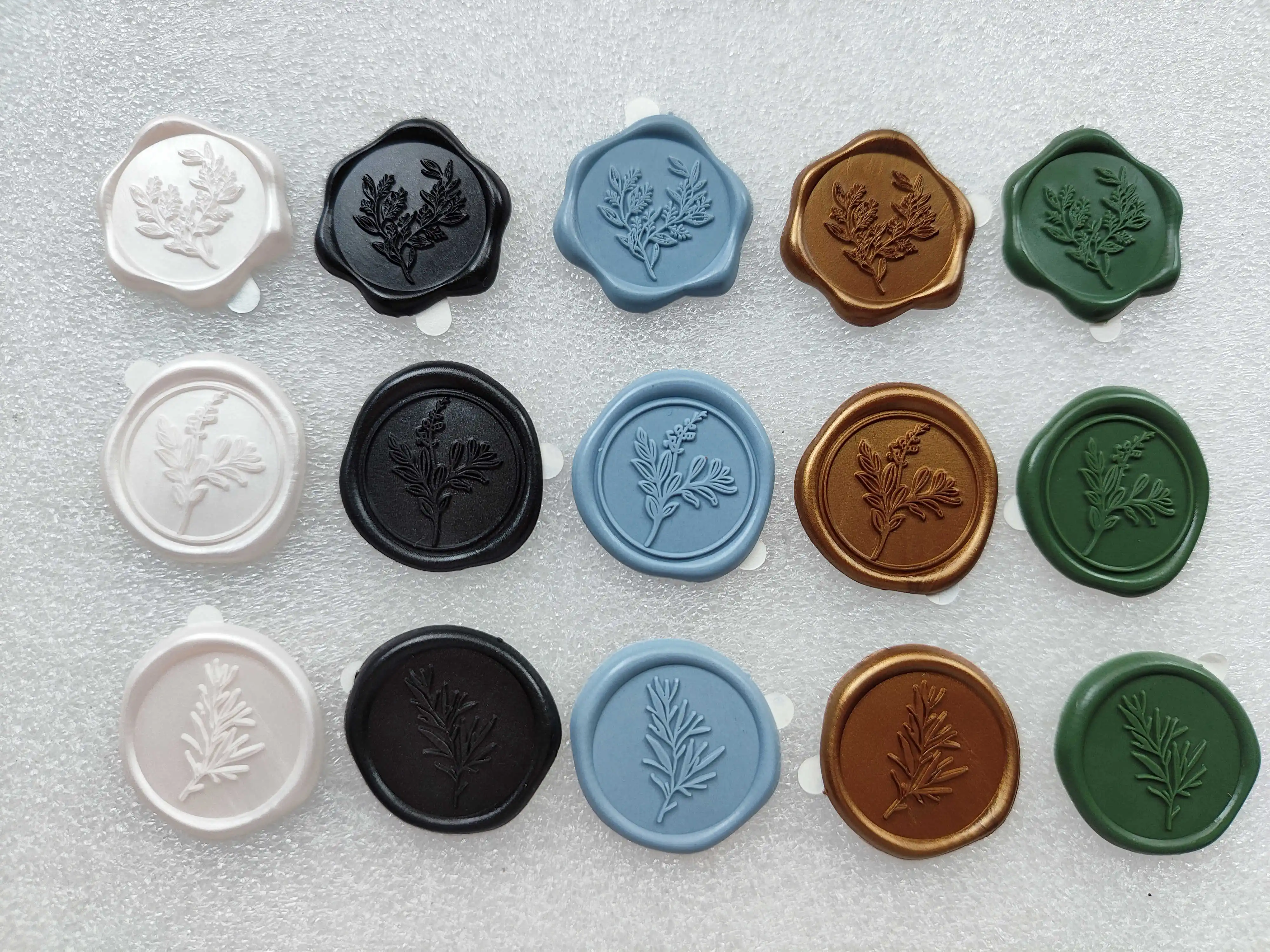 High Quality Self-adhesive Sealing Wax Sticker Wax Seals for invitations