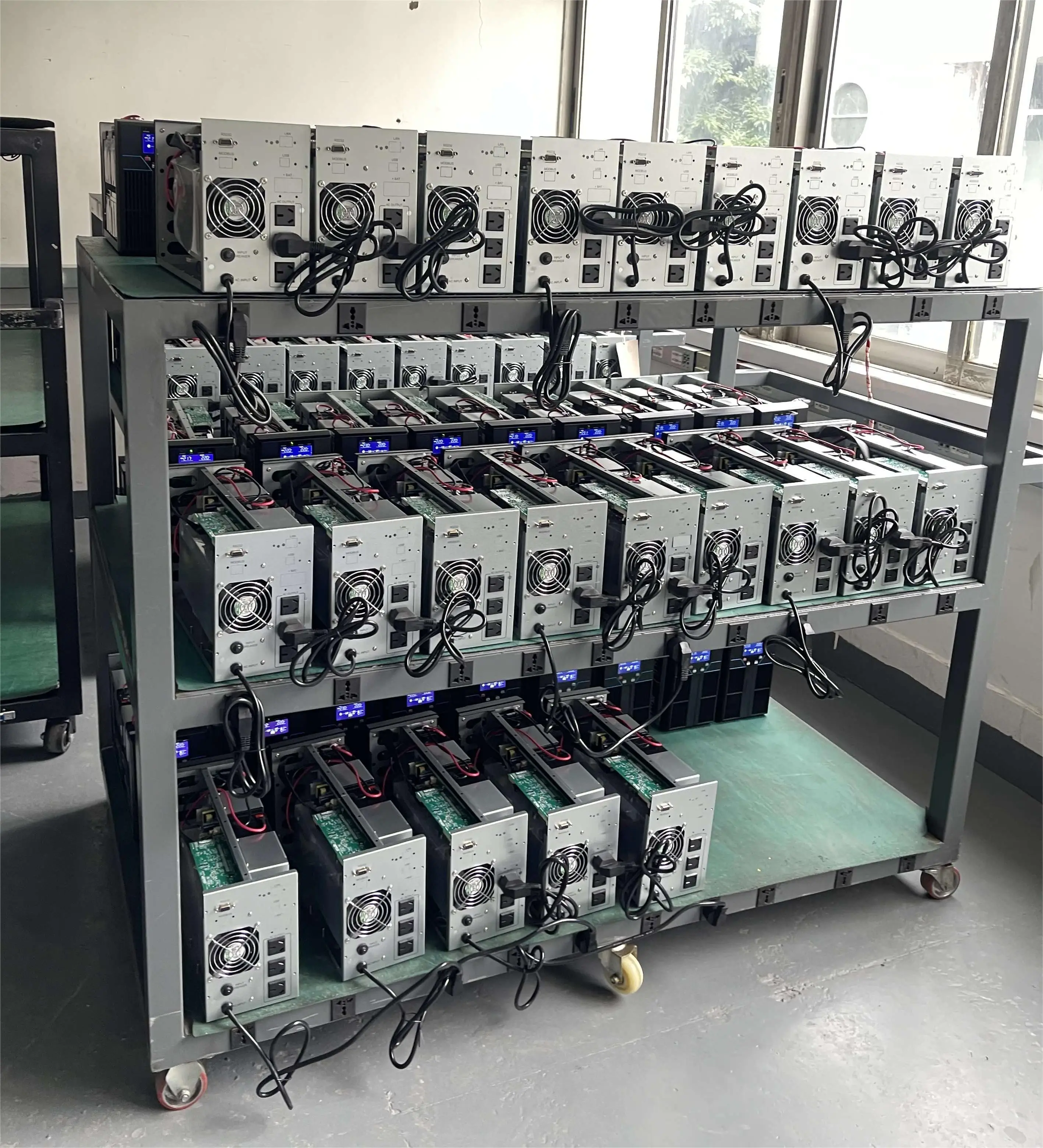 2000VA 1800KW  uninterrupted power supply 7AH built-in battery  Pure sine wave Online UPS