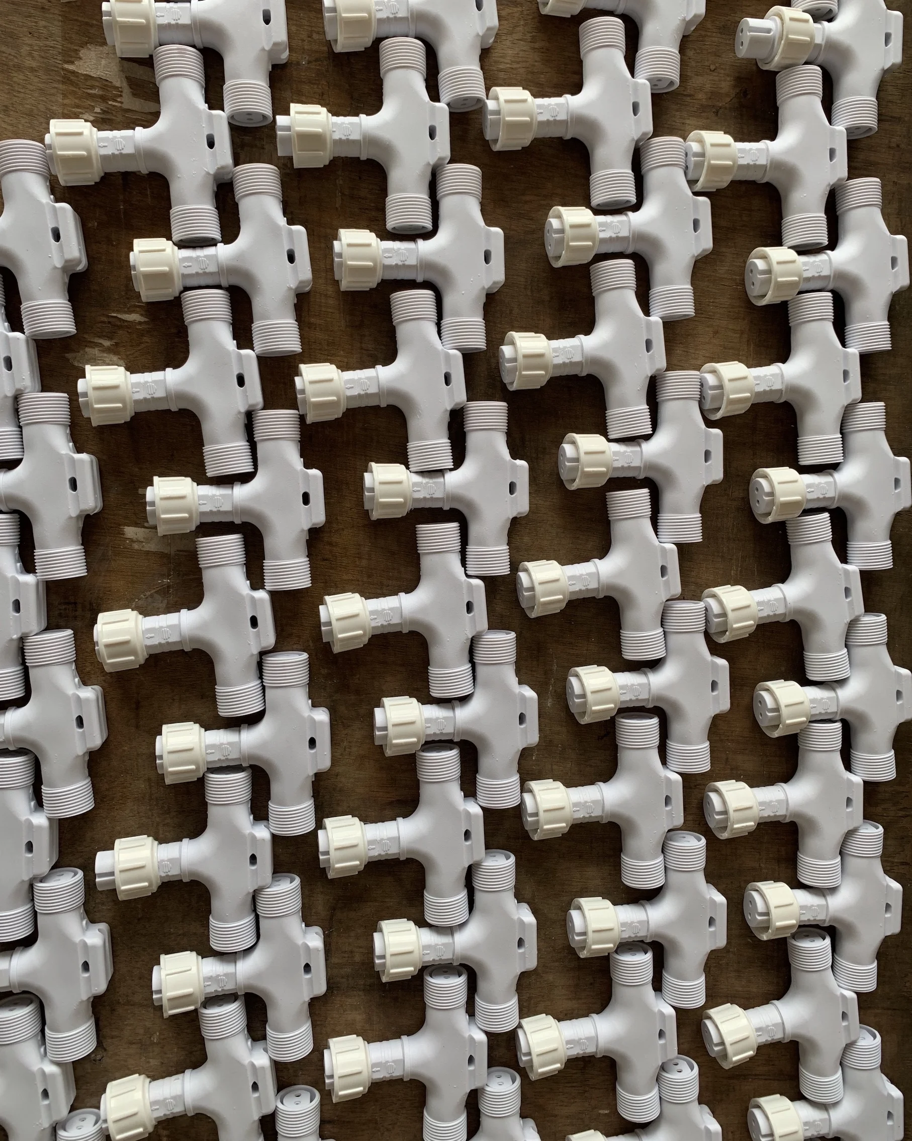 T shape connect cable or wire for poultry lighting