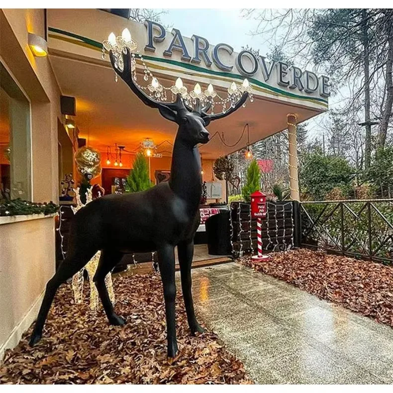 Plum Blossom Deer Floor Lamp Resin Sculpture Design Large scale Decoration Hotel Villa Store Decoration Floor Lamp