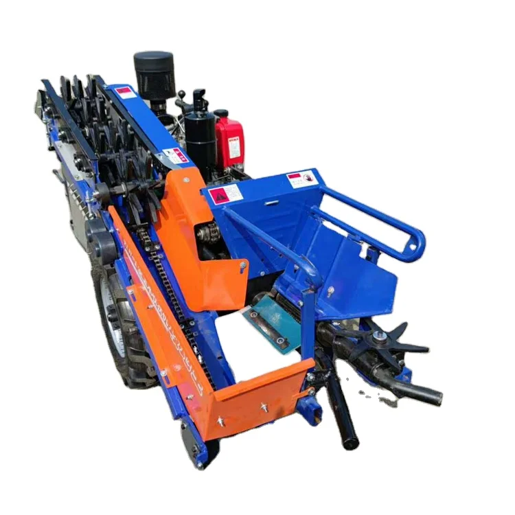 hot sell  Large corn harvesterv Pulling peeling straw crushing returning to the field  corn mower for  low price