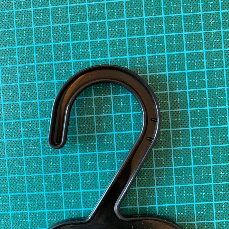 37cm Wholesale Black Custom Cheap Clothes Plastic Hanger Laundry Hanger Clothing Hanger