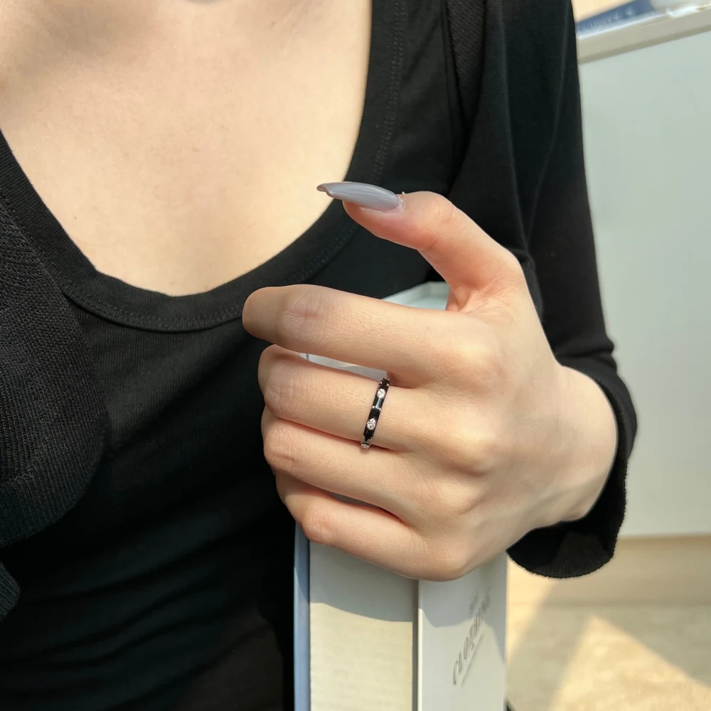 Dylam Stylish 925 Sterling Silver Non Tarnish Rhodium Plated 5A Zirconia Jewelry Black Enamel Diamond Jewellery Rings for Women
