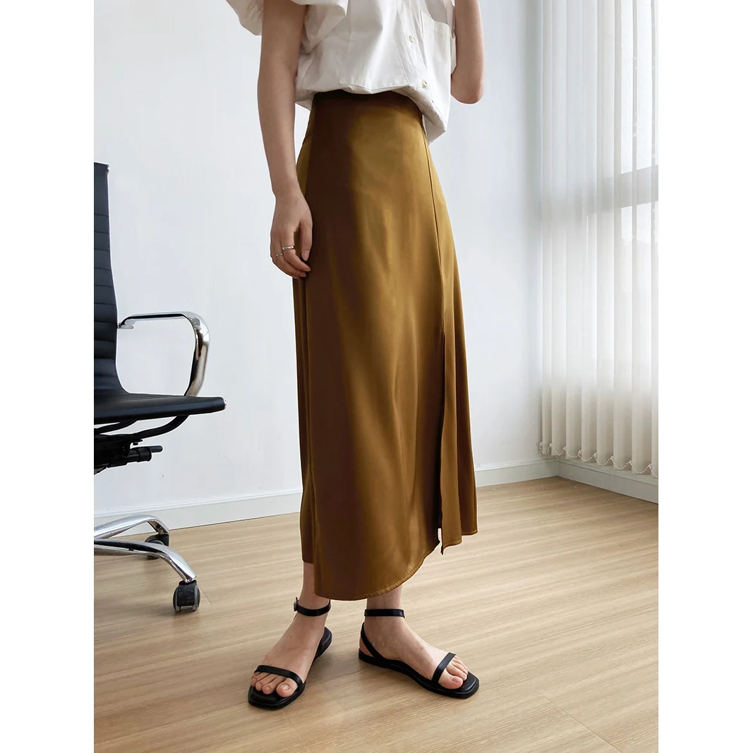 
 Модный дизайн женское однотонное шелковое атласное элегантное ТРАПЕЦИЕВИДНОЕ ПЛАТЬЕ с разрезом и высокой талией длинная юбка коричневого цвета  