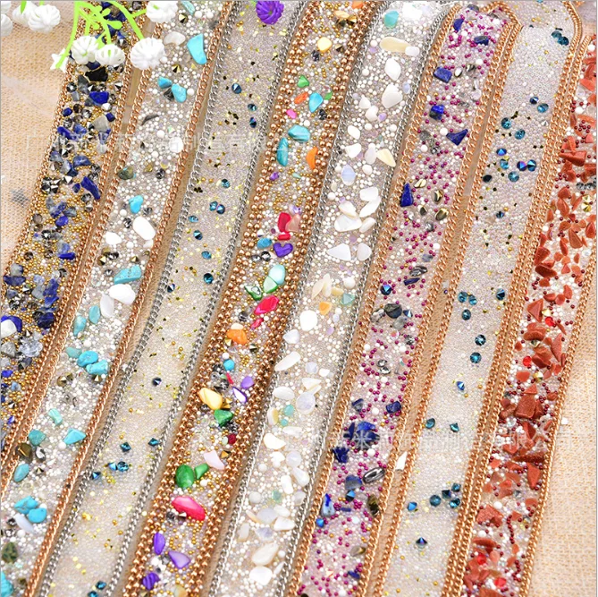 Factory wholesale 2CM wide fancy chain crushed stone beads strip rhinestone belt adhesive tape DIY decor garment shoes sticker