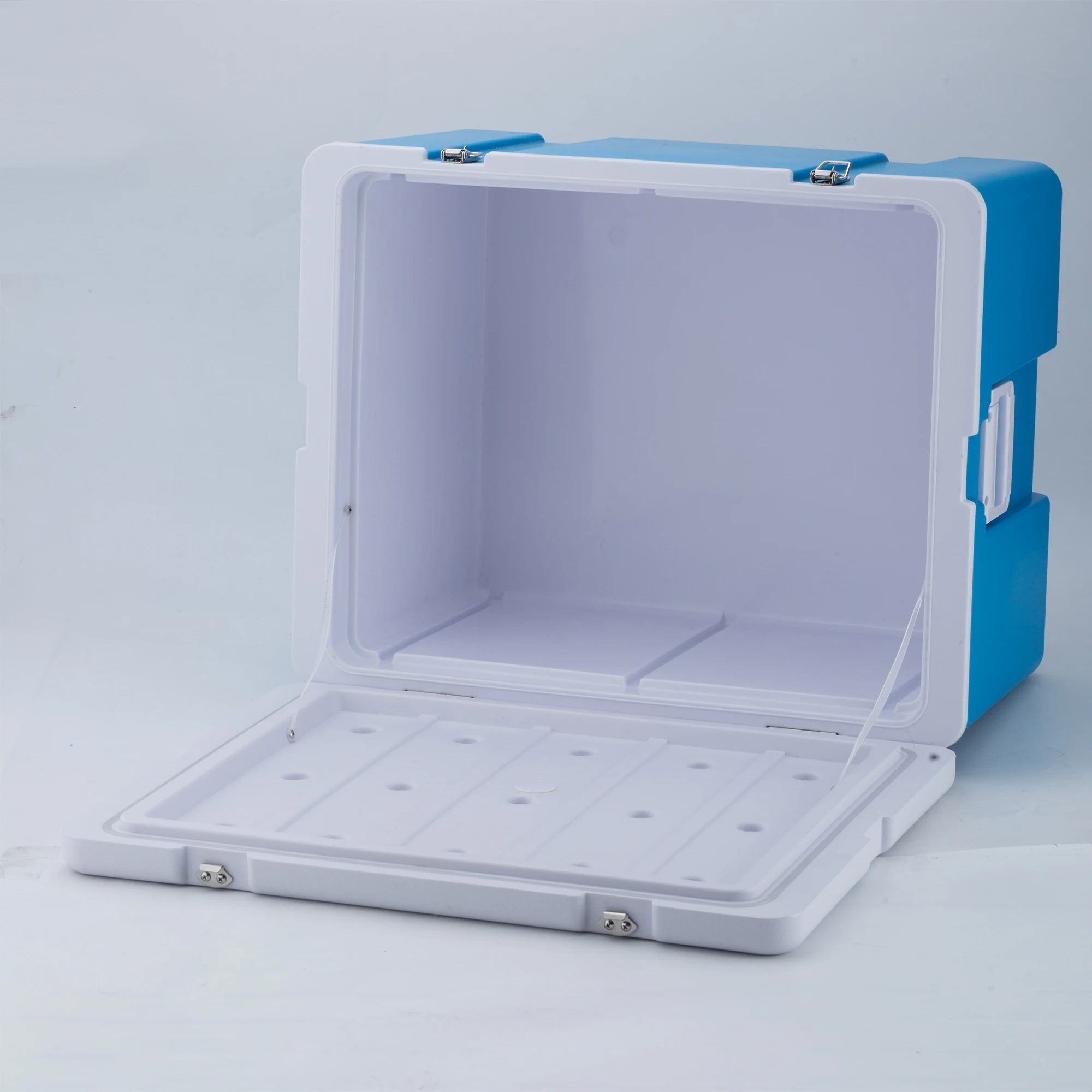 China Factory Plastic 92L Large Cooler Box  Keep Cold Beer Wine Cans Juice Transport Ice Cooler