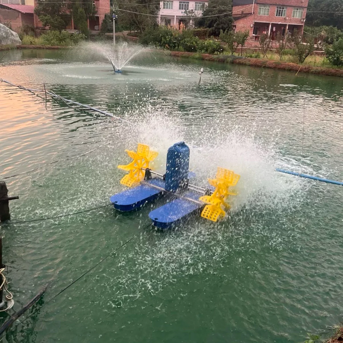 Agriculture Machine Aquaculture Aeration Pump Paddle Wheel Aerator with 4 Impellers