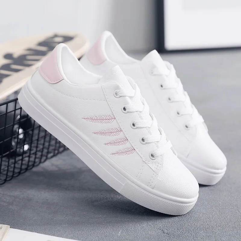 Fashion casual girls sneakers pu white flat women shoes wholesale