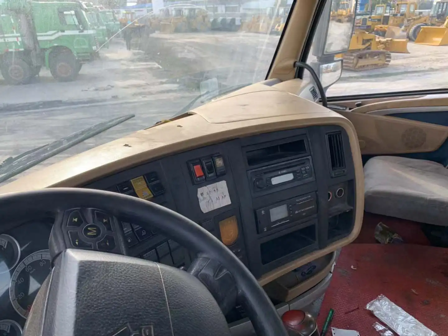 A7 howo truck sinotruck used truck 6x4 truck