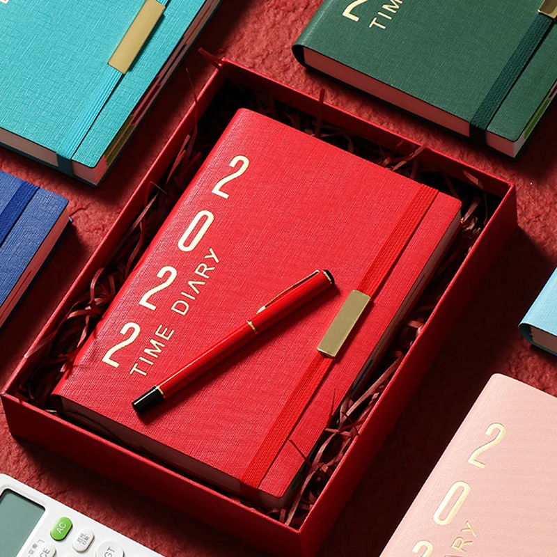 Высококачественный ежедневник 2022, ежедневник на заказ, подарок, ежедневник из искусственной кожи с логотипом на заказ, записная книжка с ручкой