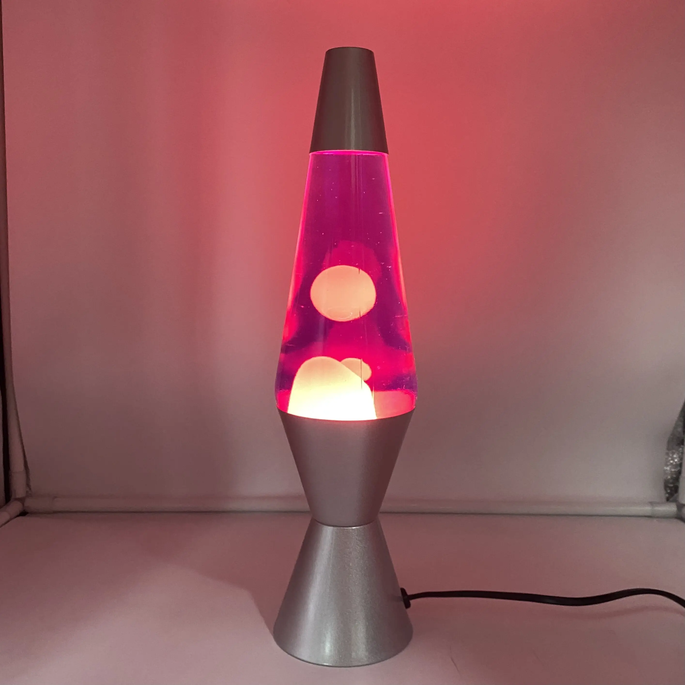 2023 Popular Design Original Yellow Wax Unique Mood Light Large Lava Lamp for Kids