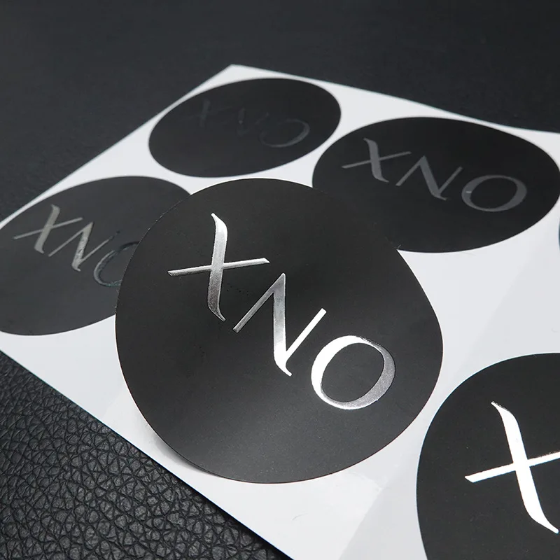 Custom design vinyl sticker roll private logo matte black gold foil printing paper stickers print label