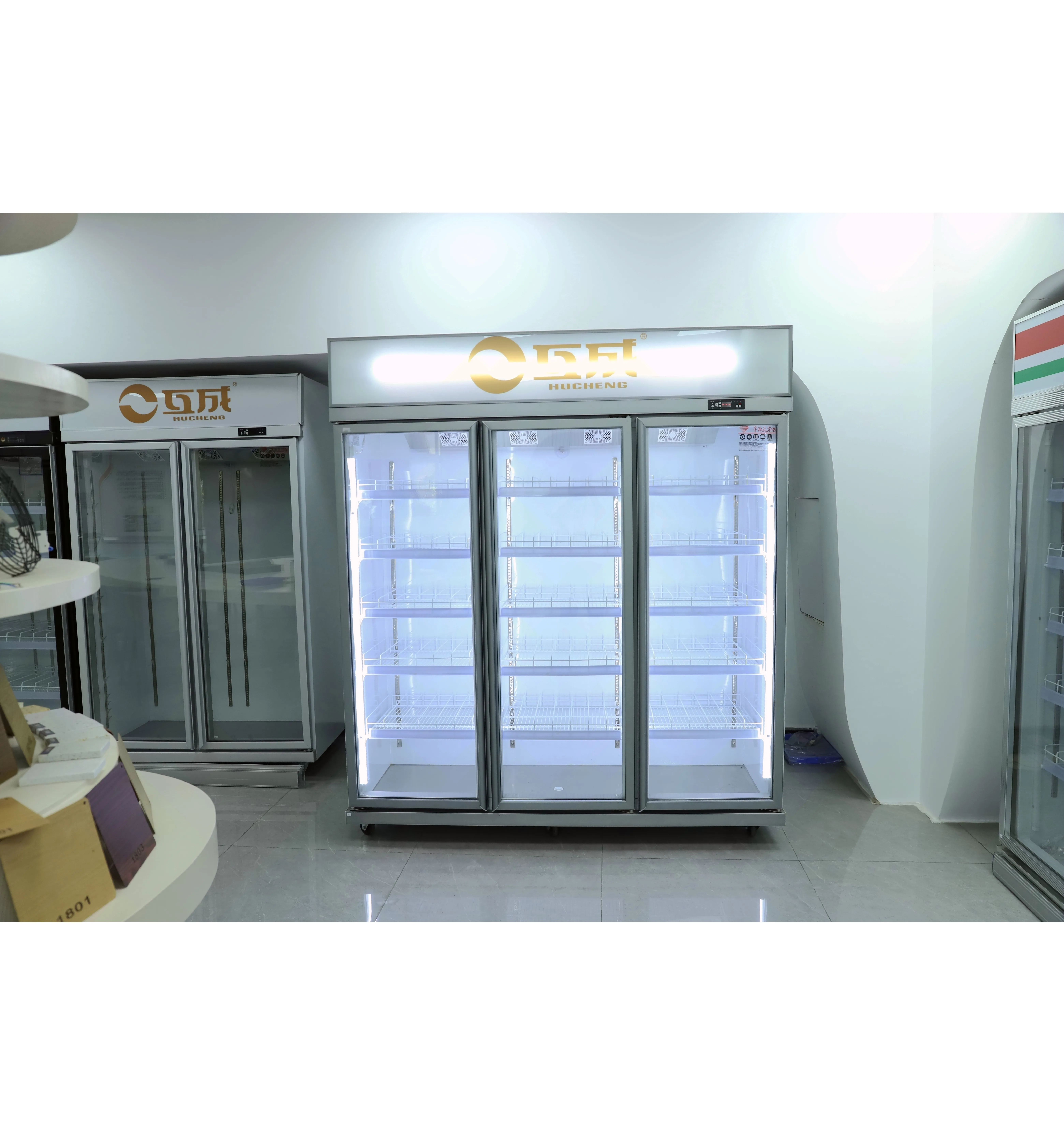 Rebirth Black 3 Doors Under Counter Bar Fridge Mini Display Back Bar Cooler Bottle Beer Fridge