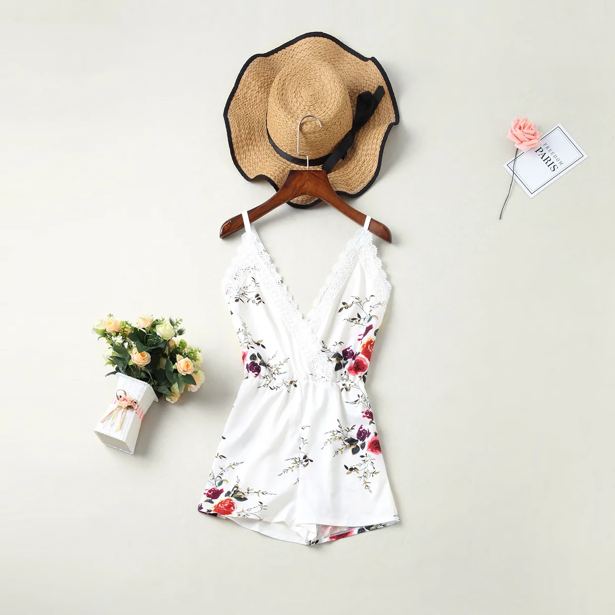 
Mommy and Me Outfits 