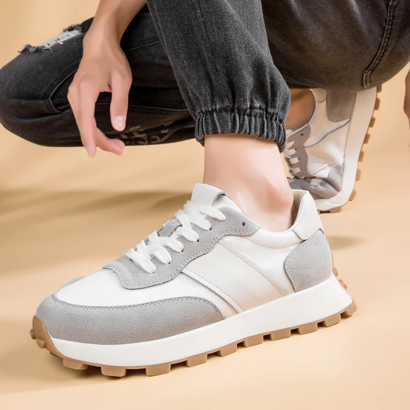 Men fashion Sneakers Comfortable Forrest Gump Shoes Lightweight and Walking Style Shoes Men Casual Shoes