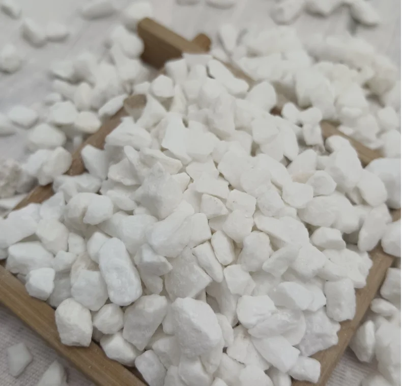 Wholesale of Snowflake White Goose Egg Stone Flower Decorative Stone, Natural Cobbles, Good Quality and Affordable Price