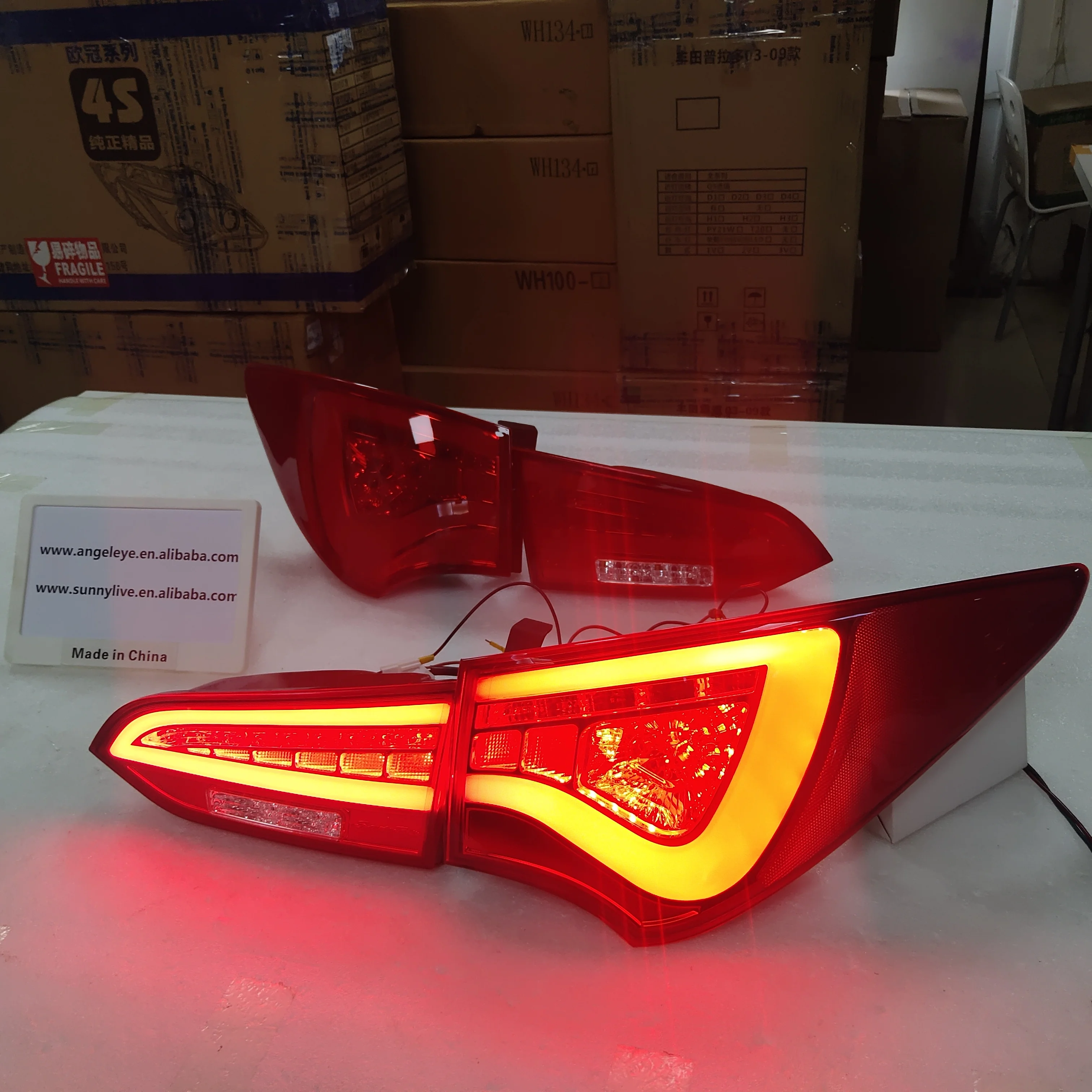 2013-2014 Year for Hyundai New Santa Fe ix45 LED Strip Tail Light Red Color - WH