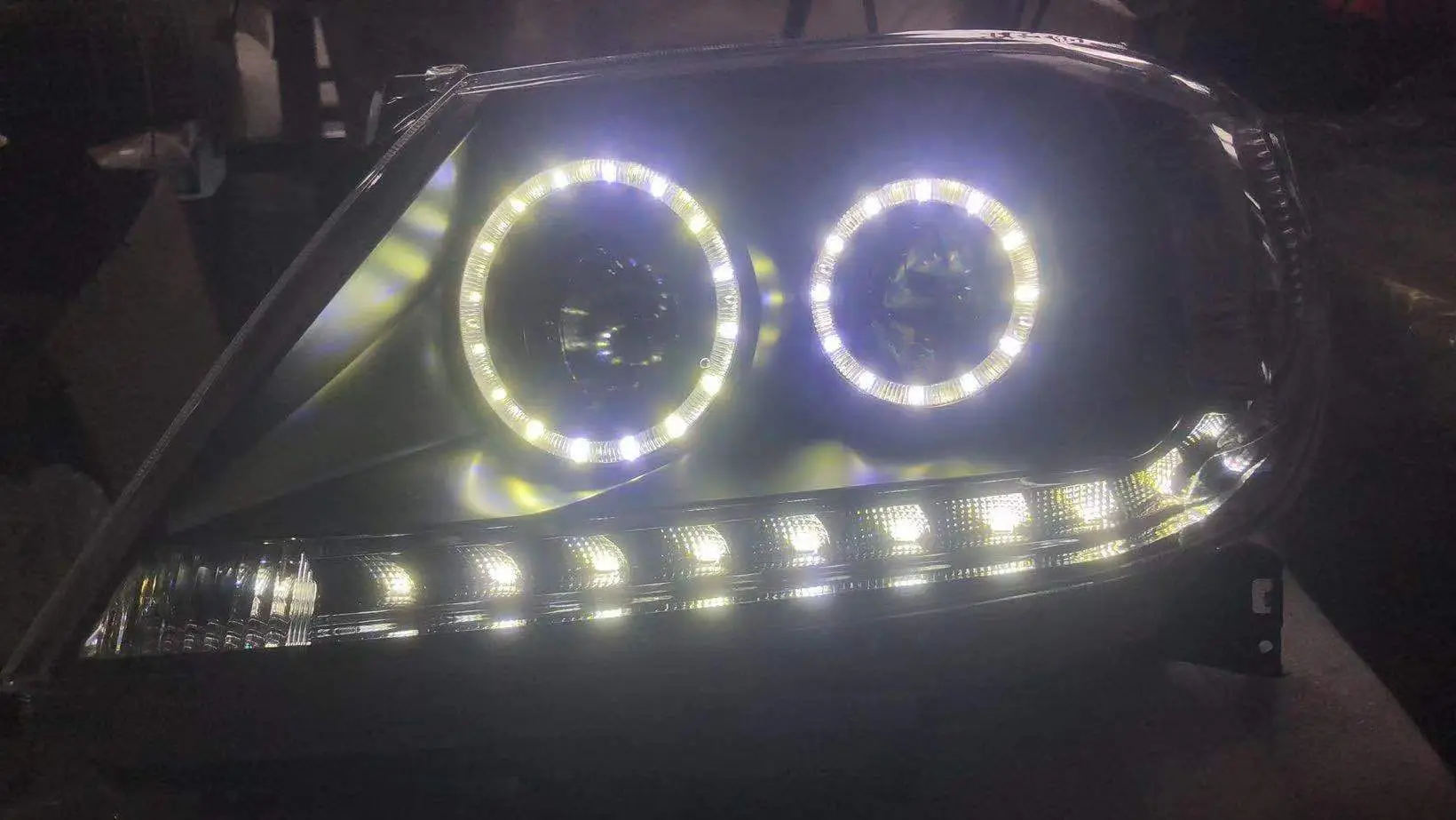 Upgrade to led DRL HID xenon headlamp headlight for TOYOTA HILUX VIGO head lamp head light 2008