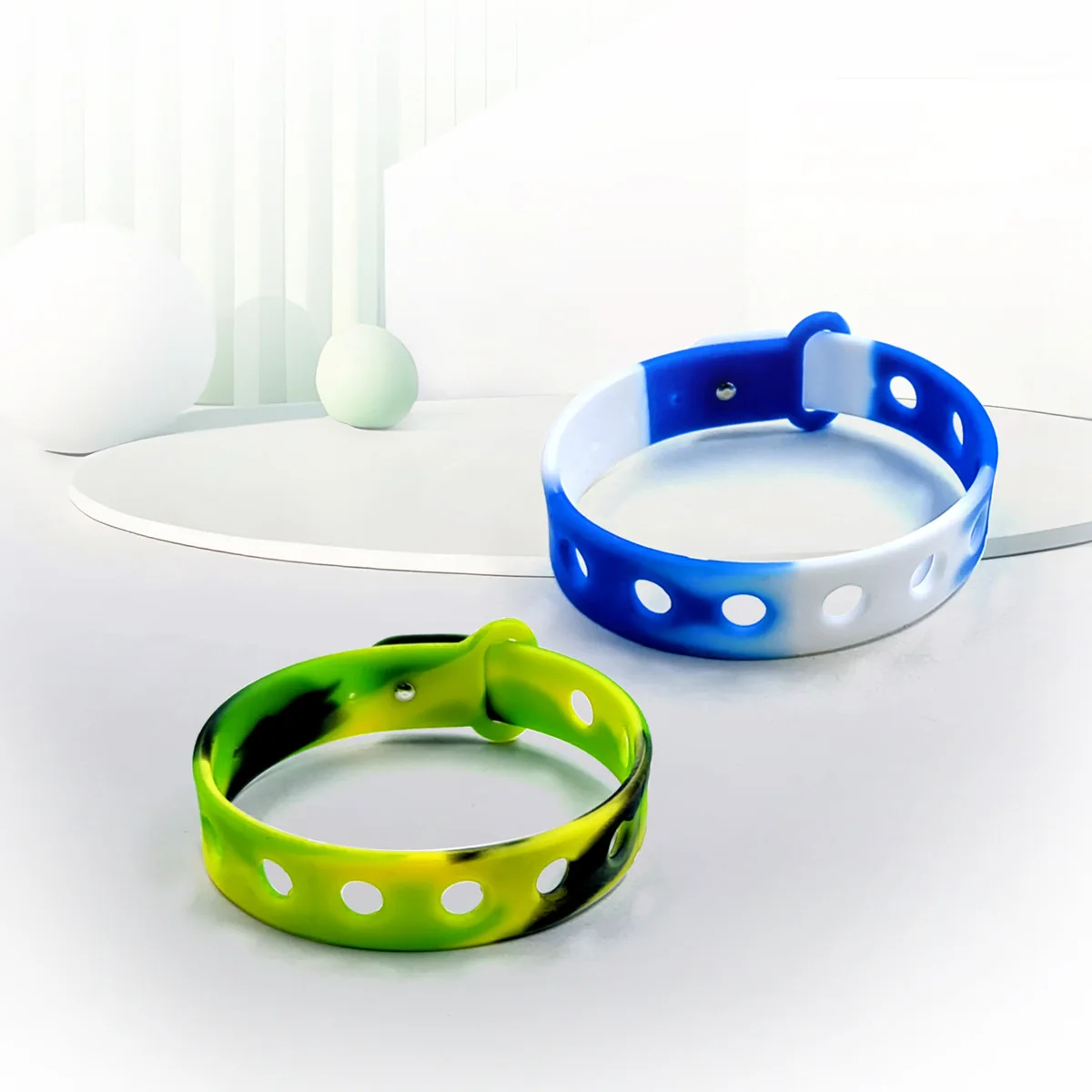 Hot selling 22.5cm Multicolor Soft Rubber silicone bracelets with holes Adjustable button sports Wristband anti-static bracelets