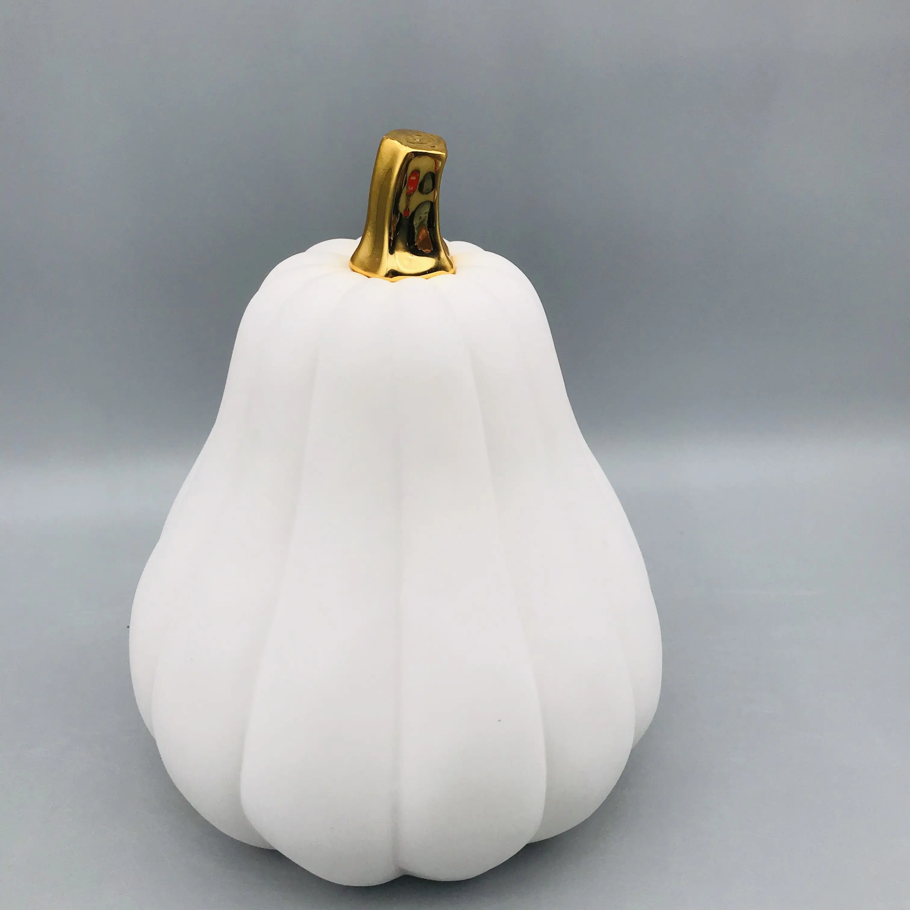 Lowest price Halloween white ceramic spider decor pumpkin LED