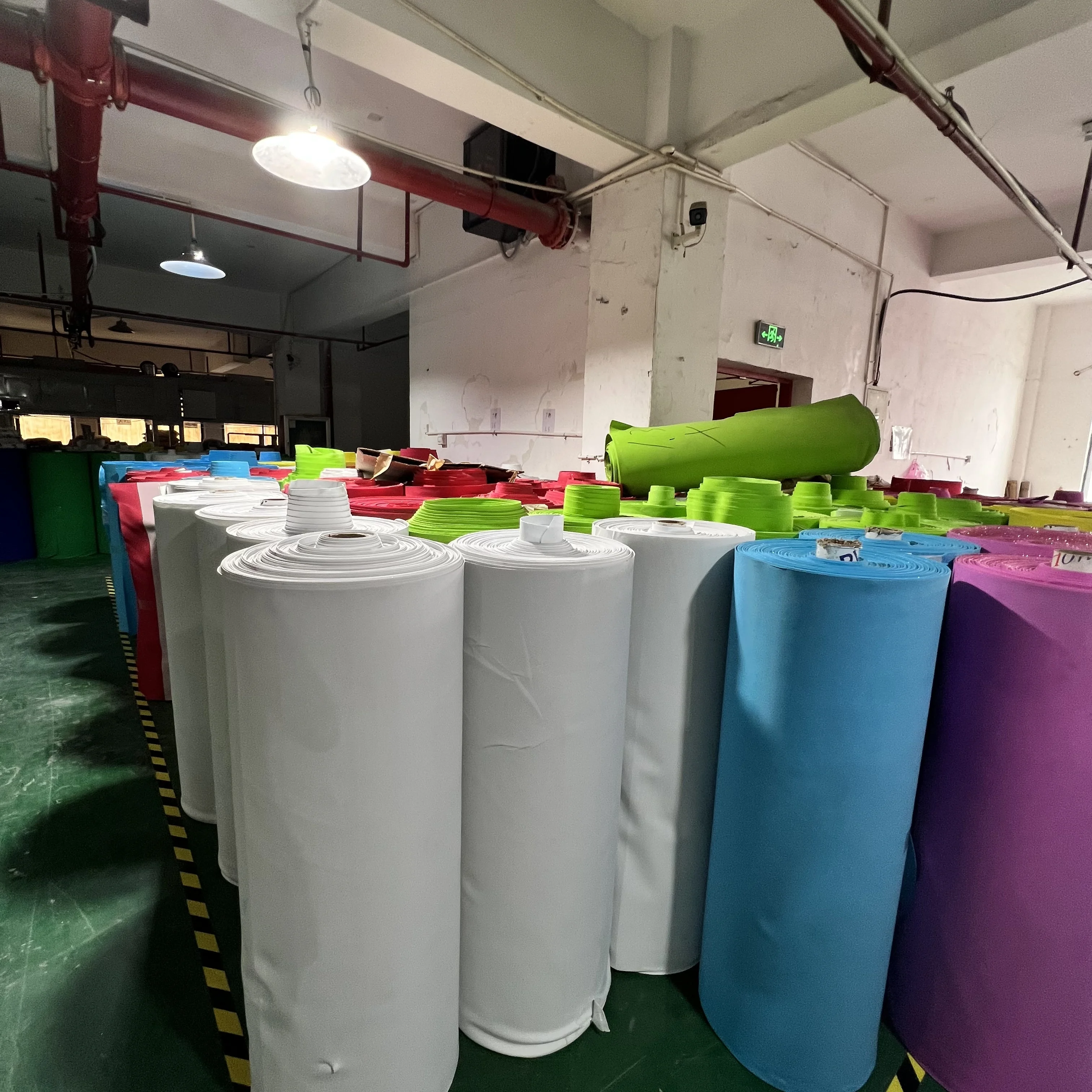 DELIGAO 30 + лет поставка с завода экологически чистые самоклеящиеся наклейки для украшения стен детской