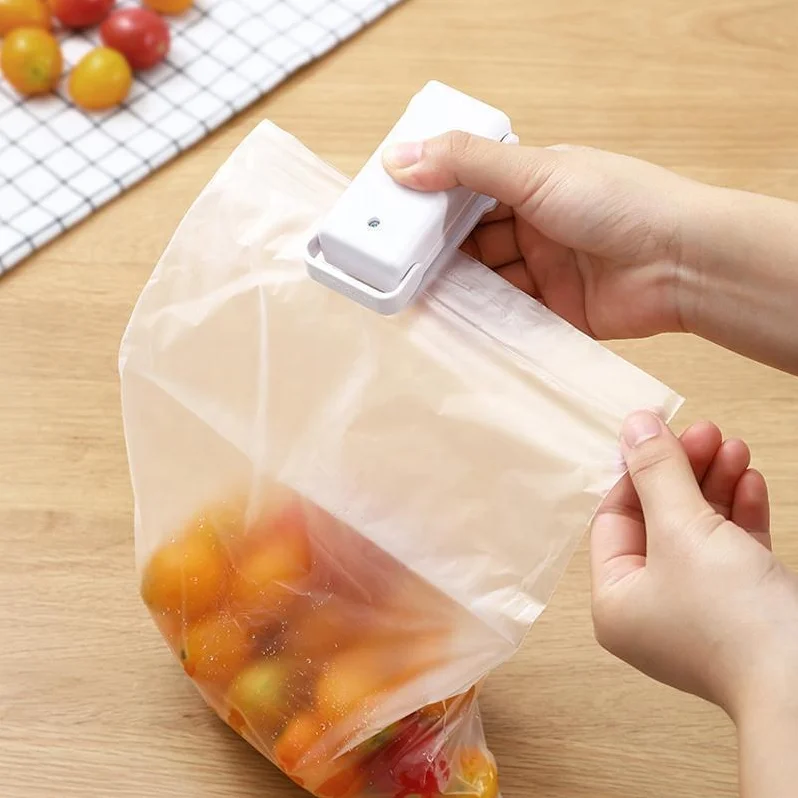 Home Heat Bag Portable Mini Sealer Plastic Food Snacks Bag Sealing Machine Mini vacuum food sealers
