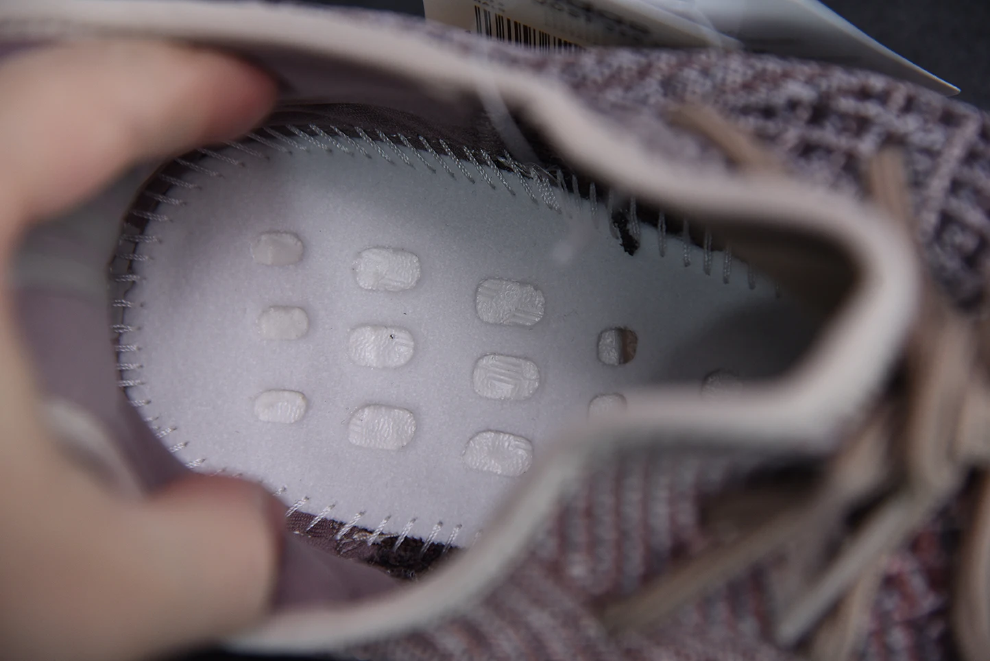 
Original YEEZY 350 FADE famous brand yeezy sneakers 