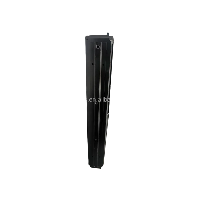 Dae-woo excavator radiator does not rust, has low wind resistance and long life DH55-7B DH60-7B DH80-7B DH150CL