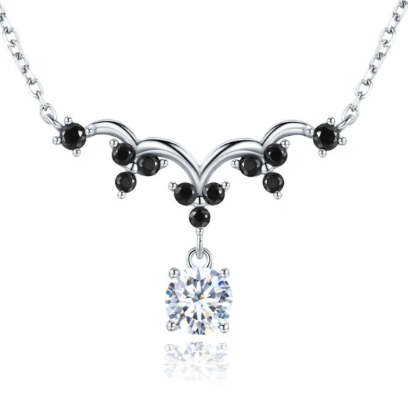 Fashion Style Wedding Party Necklace 925 Sterling Silver White Corundum Necklace