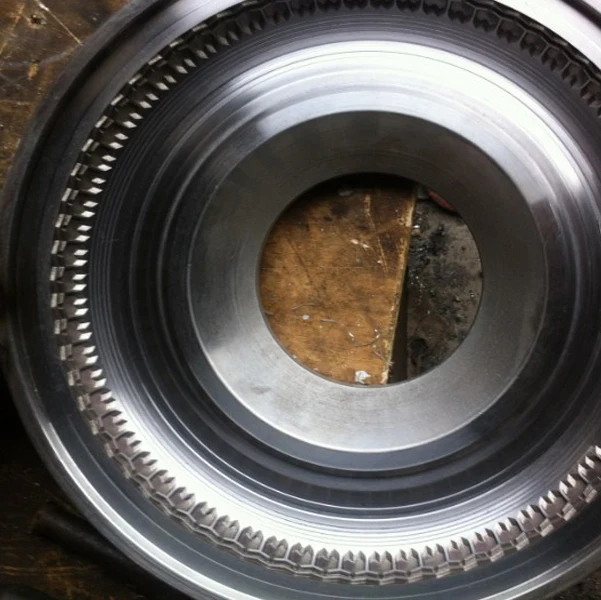 Polyurethane tyre mold edm
