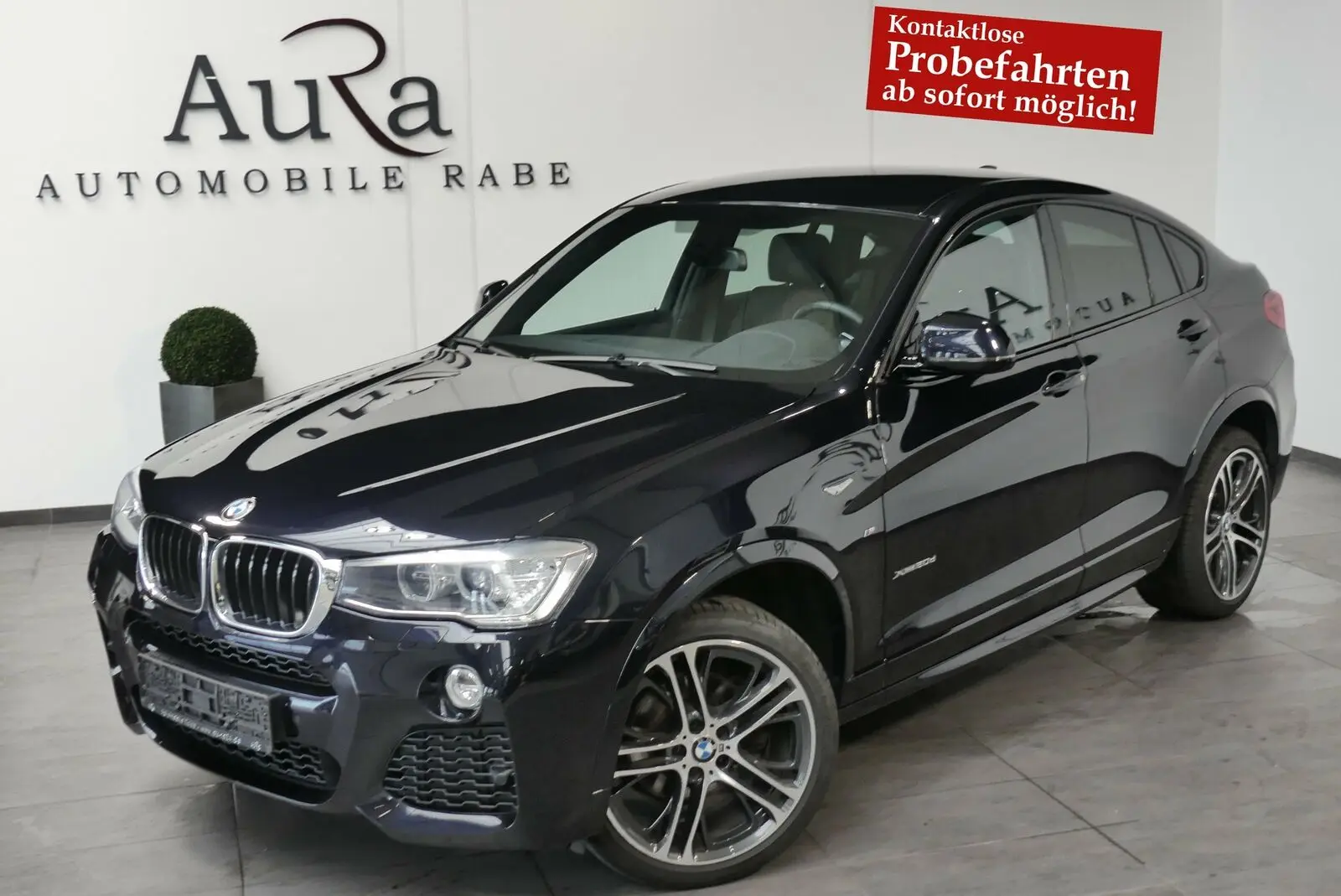 Good Quality At Cheap Used Car Price BMW X4 SUV / Off-road Vehicle / Pickup Truck Selling Used Car Online