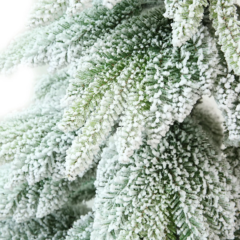 Flocked Frosted Artificial Exterior Big Christmas Tree Custom Height High Quality PVC 100 PCS Acceptable ROHS, CE 180cm 6ft 7ft