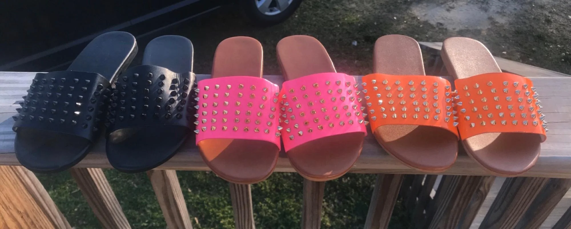  Wholesale cheap slides shoes women slippers new fashion rivet