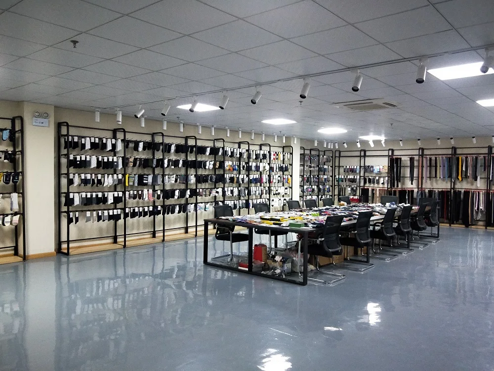 Man low cut thin short tube socks for summer