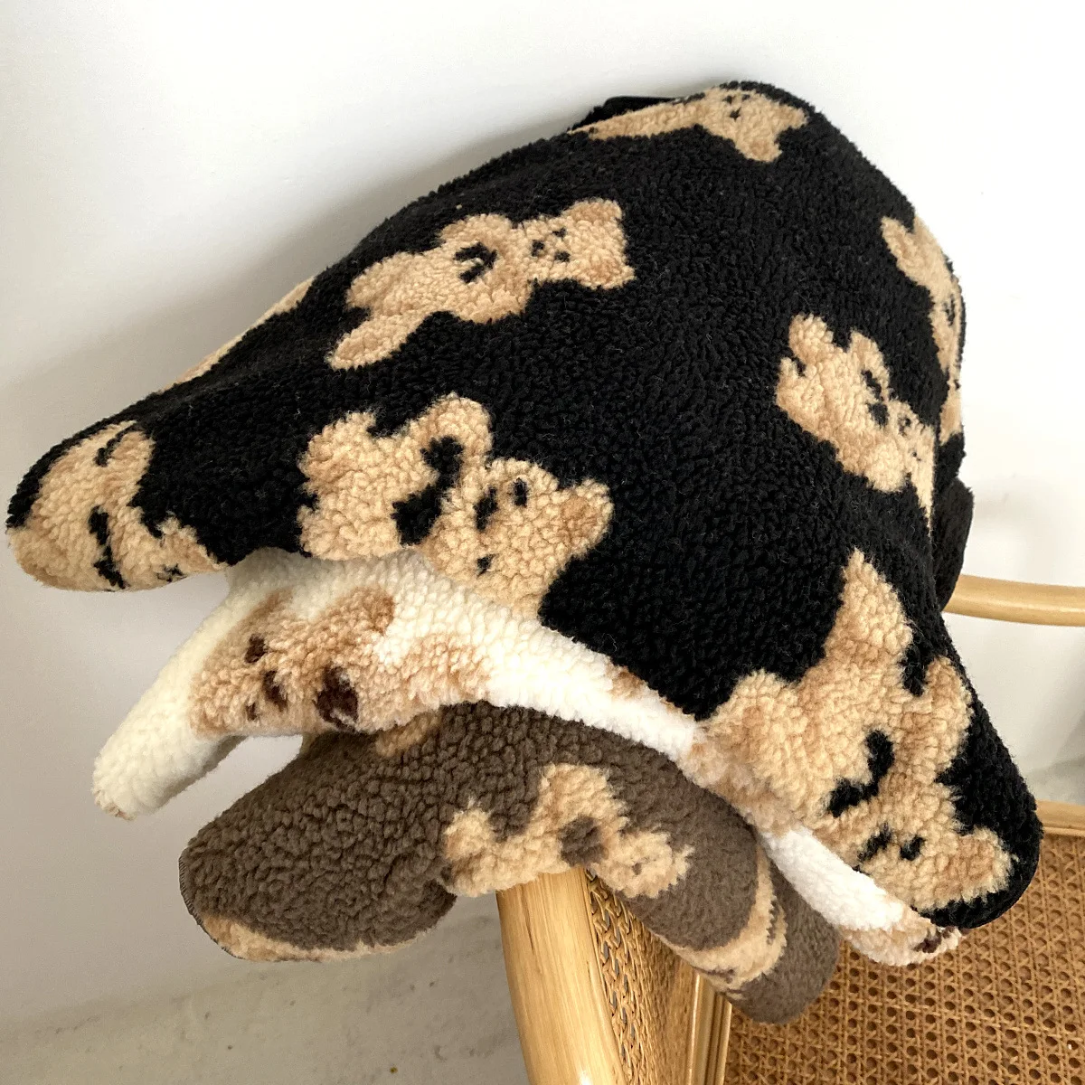 Soft Warm Winter Thick Throw Fleece Sherpa Flannel Blanket with Lovely