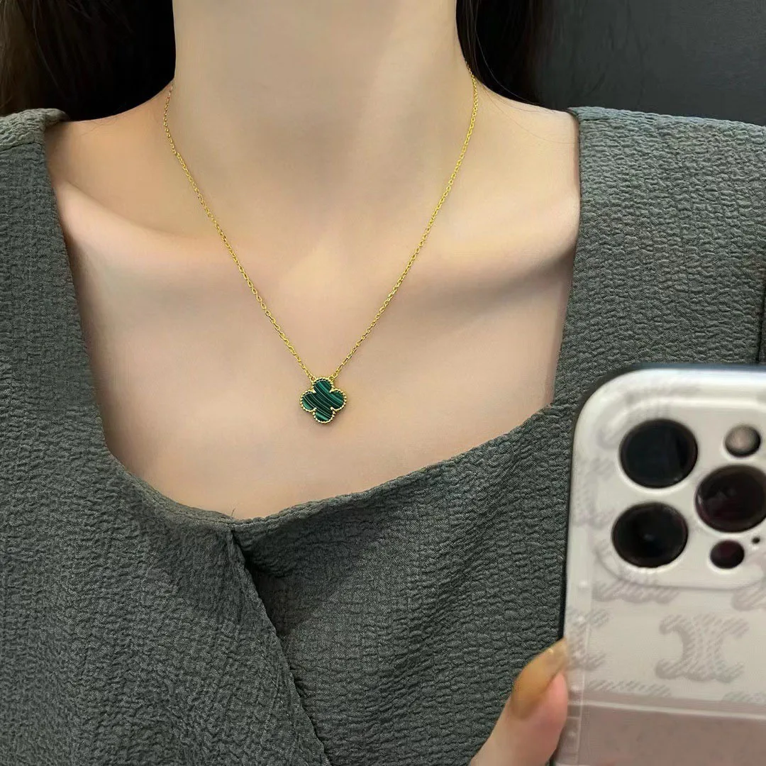 Wholesale Classic Luxury Design Clover 18K Gold Chain Fashionable Jewelry Necklace Charm S925 Sterling Silver For Women