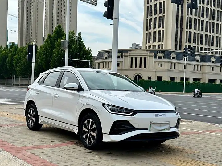 Byd e2 2023 роскошная модель произведенная в