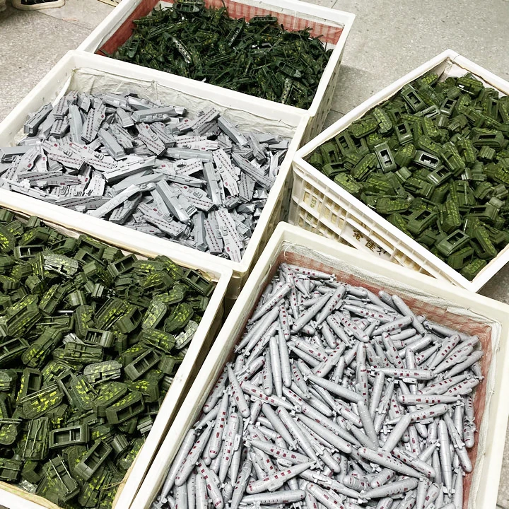 Educational Toy Boys Military Small Vehicle Set  Soldiers Toy Plastic Military Toys Series For Kids