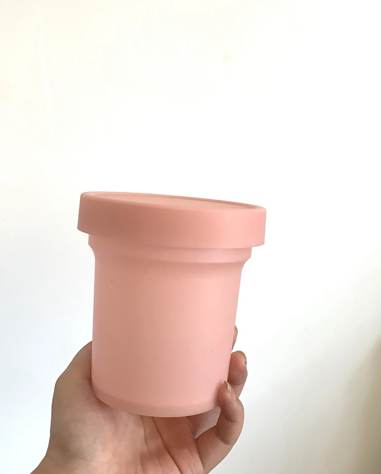 Magic Reusable Cold Cups with Lids and Milk Cup color change Ice Cream Cup