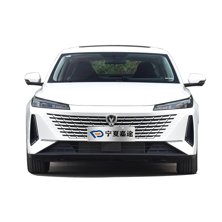 High Performance Changan 4WD Car Changan Yida 1.5T GDI DCT Automatic Flagship Type 4-door 5-seat Sedan For Sale