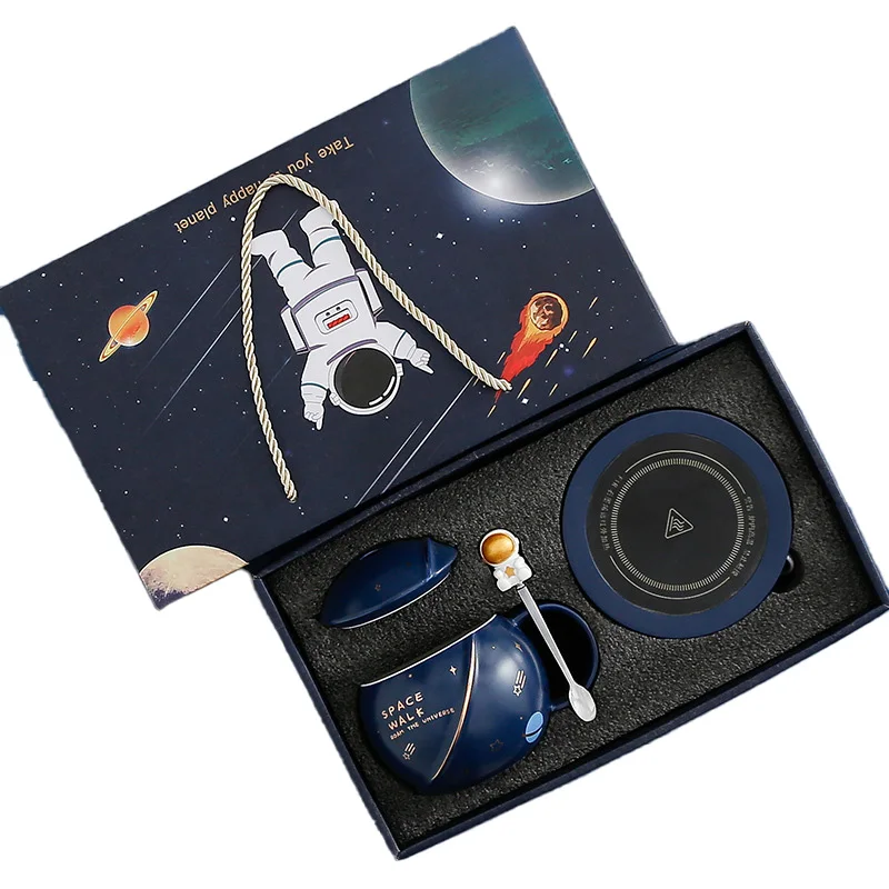 Holiday Festive Gift Creative Cute Tea Milk coffee Cup Astronaut couple Mug Ceramic cups with lids scoop