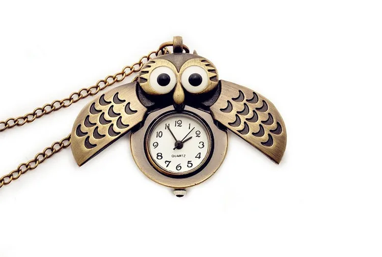 Owl retro creative pocket watch flip cover unisex creative watch Douyin quartz watch creative