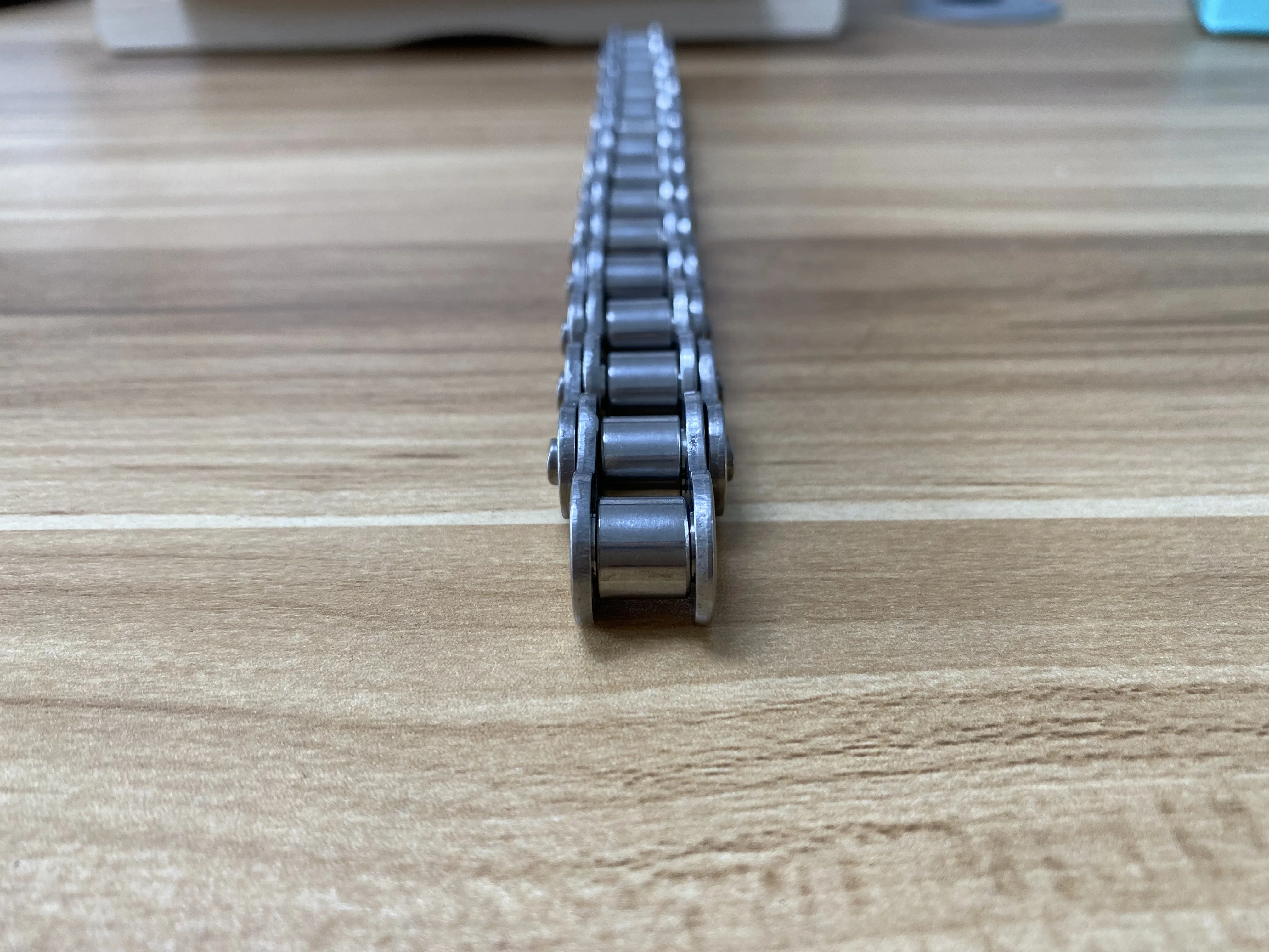 Professional Manufacture Cheap Customize Single Row Precision Roller Chainy